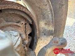 1996  Freightliner  FLD 120  Semi Truck