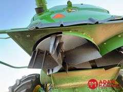 2017 John Deere S680 Combine