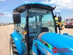 LS  XR4046  MFWD Utility Tractor w/Loader