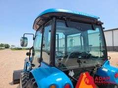 LS  XR4046  MFWD Utility Tractor w/Loader