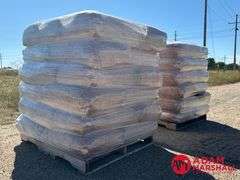 (60) Cedar Stixs Premium Cedar Fiber Bedding (sold 60 x bid)