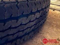(1) NEW Maxxis Tire - M8008, ST185/80R13