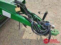 2013  John Deere  569  Round Baler