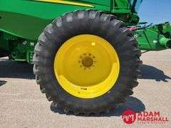 2016  John Deere   S660  Combine - 4WD