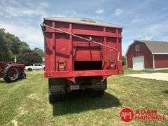 1973  Chevrolet  C65  Grain Truck - Gasoline