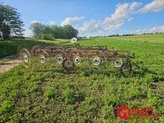 Hesston  3982  12 Wheel Rake