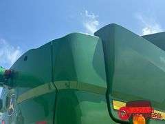 2016  John Deere  S680  Combine
