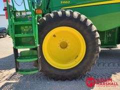 2016  John Deere   S660  Combine - 4WD