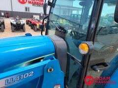 LS  XR4046  MFWD Utility Tractor w/Loader