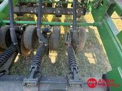 2003  John Deere  1590   No-Till Grain Drill - 20FT