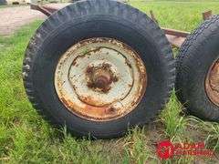 (2) Axels w/ Rims