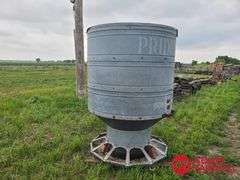 Pride Of The Farm  Adjust-O-Matic Sixty Hog Feeder