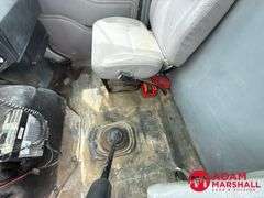 1999  International  4900  Liquid Tender Truck