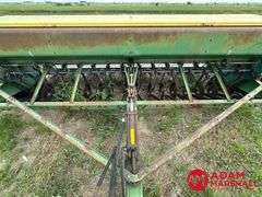 John Deere  8300  Grain Drill - 13FT
