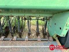 John Deere  8300  Grain Drill - 13FT