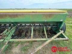 John Deere  8300  Grain Drill - 13FT