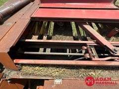 New Holland  268  Square Baler