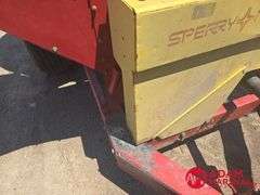 1986  New Holland  355  Grinder Mixer
