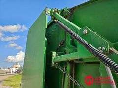 John Deere  535  Baler