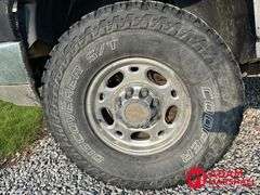 2002  GMC  Sierra K2500 HD  Pickup - Diesel