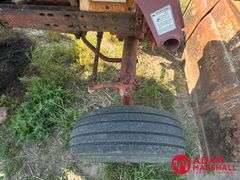 1964  Farmall  706  Tractor w/ Loader & Blade - Diesel