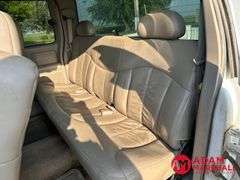 2002  GMC  Sierra K2500 HD  Pickup - Diesel