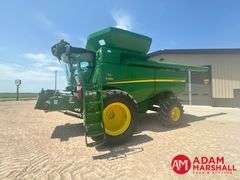 2016  John Deere  S680  Combine