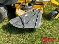 2016  Hustler  Raptor  Flip-Up Zero Turn Lawn Mower - 48IN