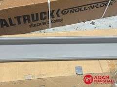 2000-2006   GM  Escalade  Fiber Glass Running Boards
