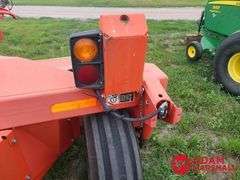 2010  Kuhn  FC 4000  RG Windrower - 13FT