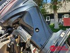 2014  Sun Tracker  Party Barge 20DLX  Pontoon - 20FT