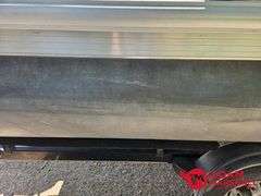 2014  Sun Tracker  Party Barge 20DLX  Pontoon - 20FT