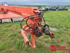 2010  Kuhn  FC 4000  RG Windrower - 13FT