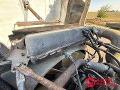 1996  Freightliner  FLD 120  Semi Truck