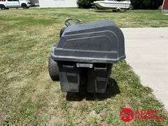 Craftsman  LT2000  Riding Lawn Mower - 42IN