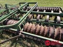 John Deere  Roller Packer