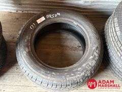 (1) NEW Mastercraft Tire - MO 444, 215/60R15