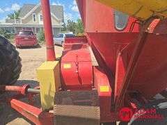 1986  New Holland  355  Grinder Mixer