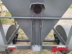 2025  Unused Industrias America  2200  Portable Bulk Feed Bin