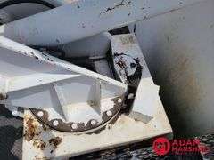 2006  International  4400  Boom Bucket Truck