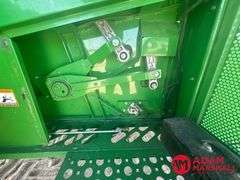2016  John Deere  S680  Combine