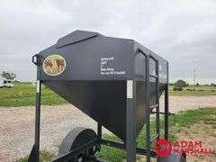 2025  Unused Industrias America  2200  Portable Bulk Feed Bin