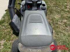 Craftsman  LT2000  Riding Lawn Mower - 42IN