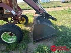 1964  Farmall  706  Tractor w/ Loader & Blade - Diesel