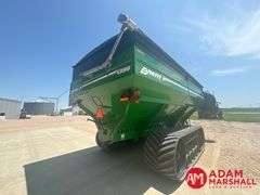 2014  Brent  1396  Grain Cart