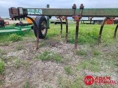 KMC  Chisel Plow - 17FT