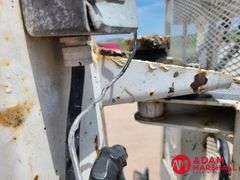 2006  International  4400  Boom Bucket Truck