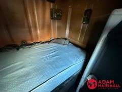 1996  Freightliner  FLD 120  Semi Truck