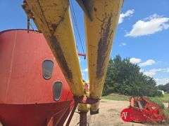 1986  New Holland  355  Grinder Mixer
