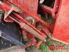 1991  Case International   8580  Square Baler